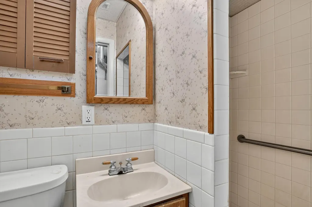 2475 Park Drive Summit Township MI 49203