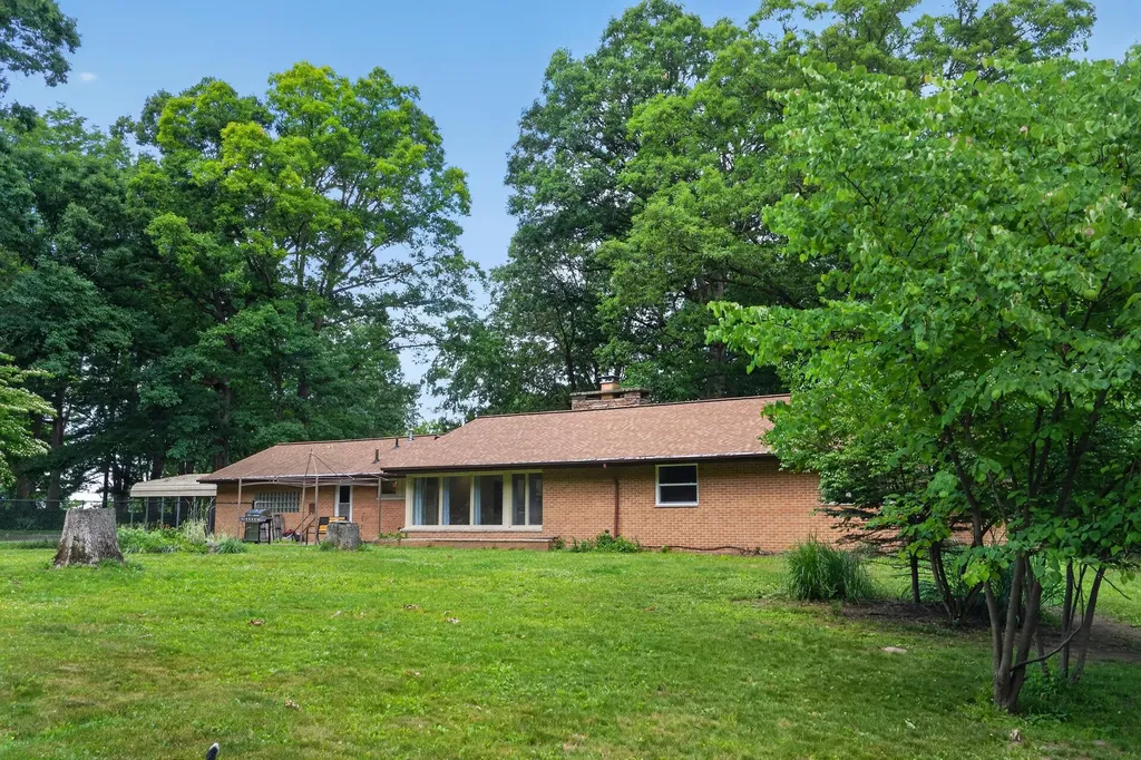 2475 Park Drive Summit Township MI 49203