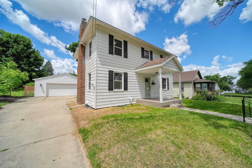 746 Kennedy Street Jackson City MI 49202