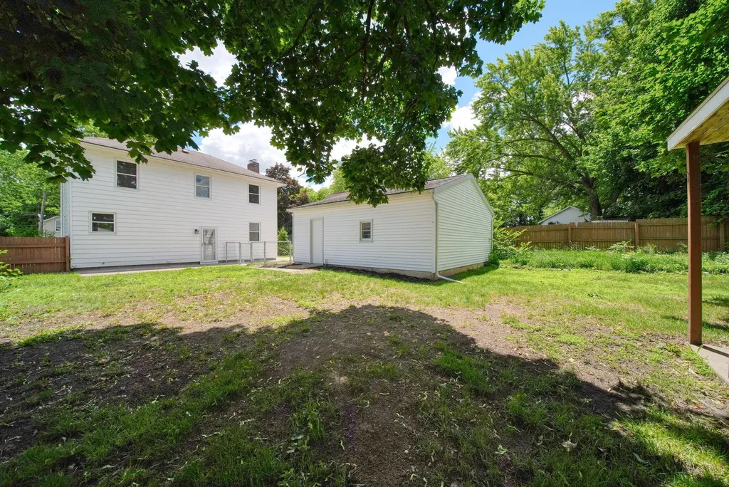 746 Kennedy Street Jackson City MI 49202