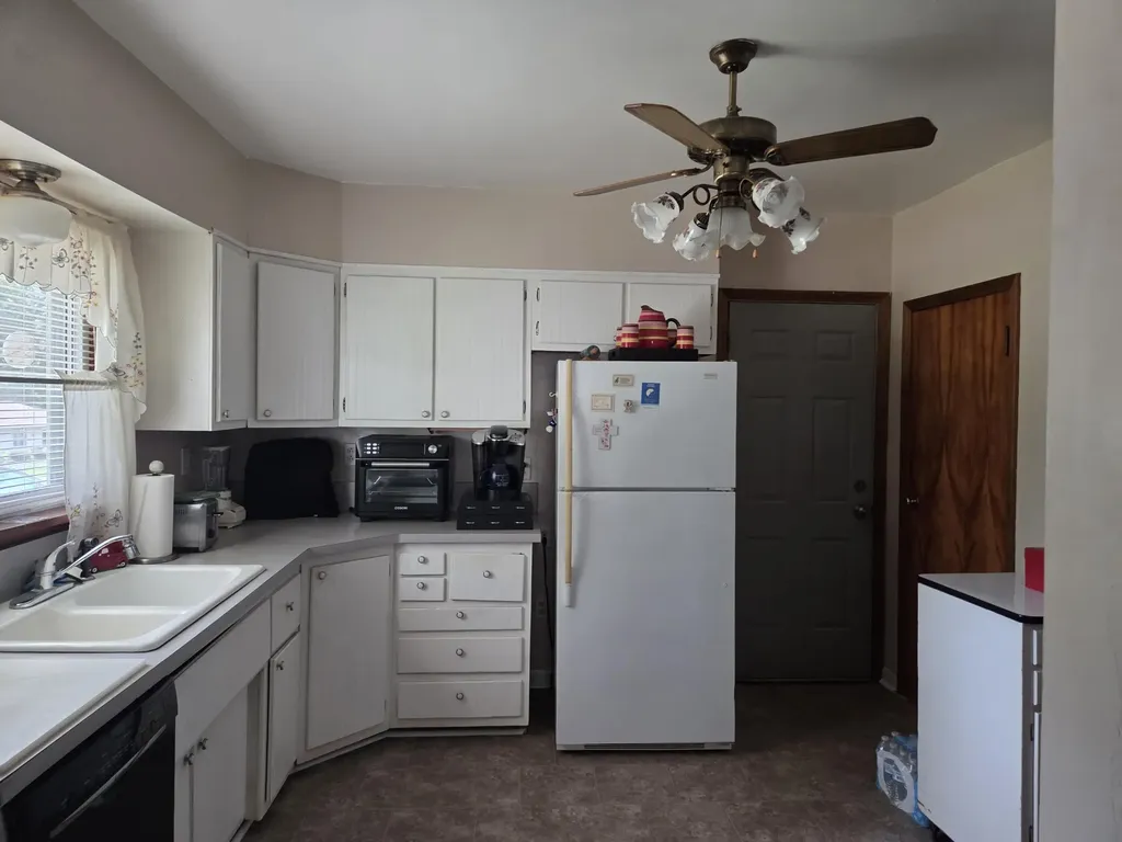 1503 Warren Avenue Summit Township MI 49203
