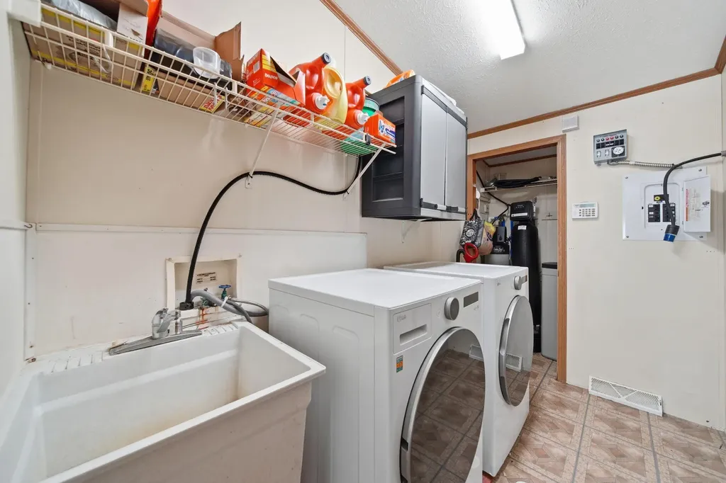 4498 Yuma Drive Henrietta Township MI 49201
