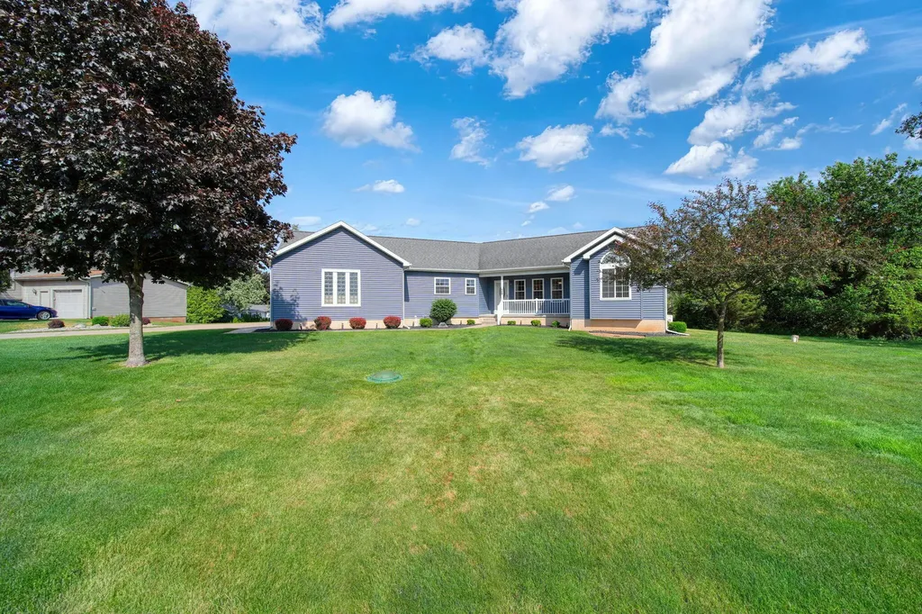 149 Hawthorne Drive Columbia Township MI 49230