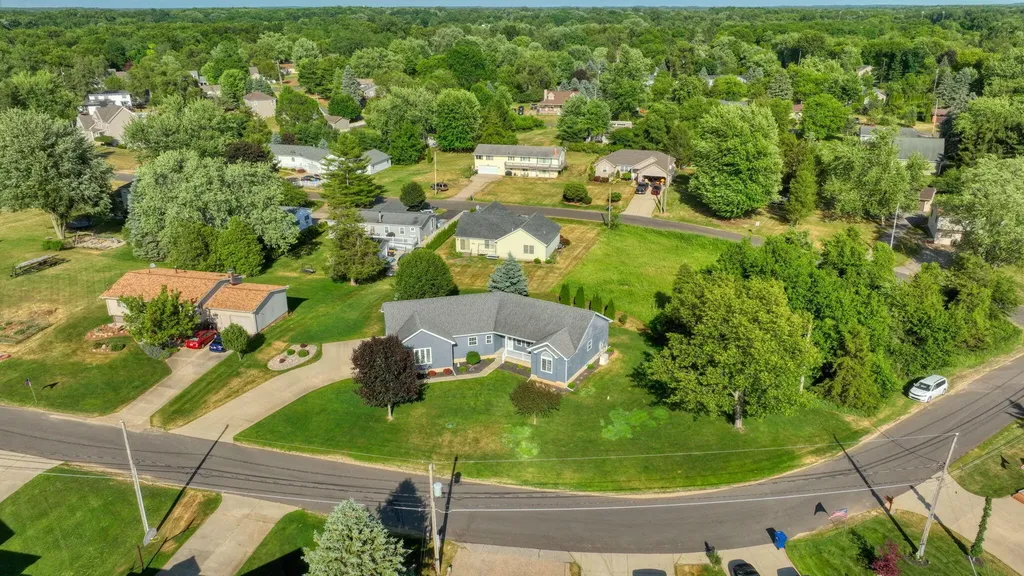 149 Hawthorne Drive Columbia Township MI 49230