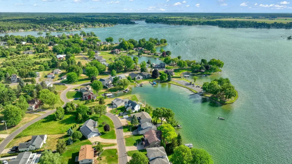 149 Hawthorne Drive Columbia Township MI 49230