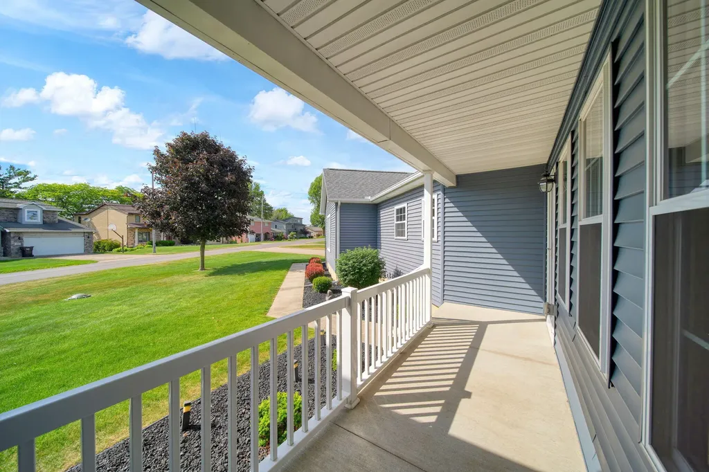 149 Hawthorne Drive Columbia Township MI 49230