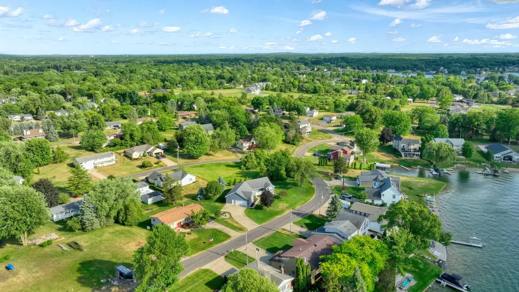 149 Hawthorne Drive Columbia Township MI 49230