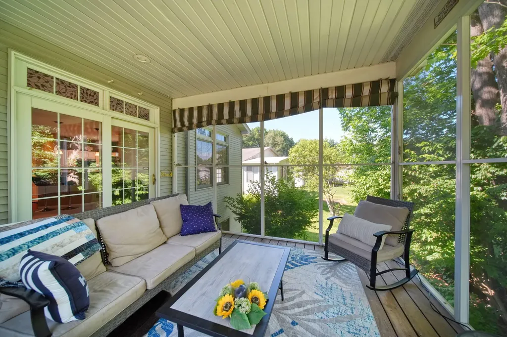 3010 S Wood Dale Drive Summit Township MI 49203