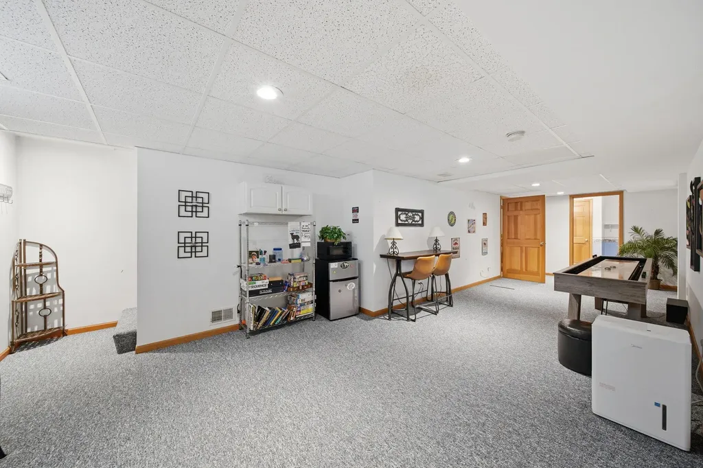 3010 S Wood Dale Drive Summit Township MI 49203