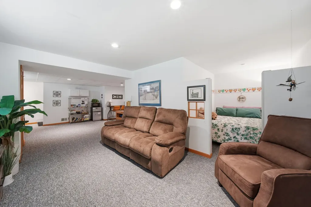 3010 S Wood Dale Drive Summit Township MI 49203