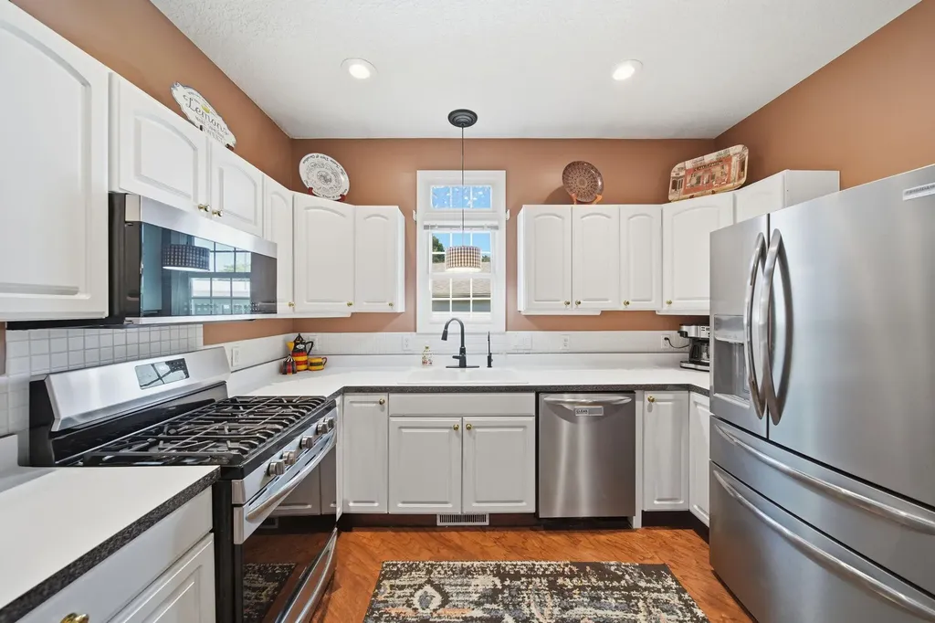 3010 S Wood Dale Drive Summit Township MI 49203