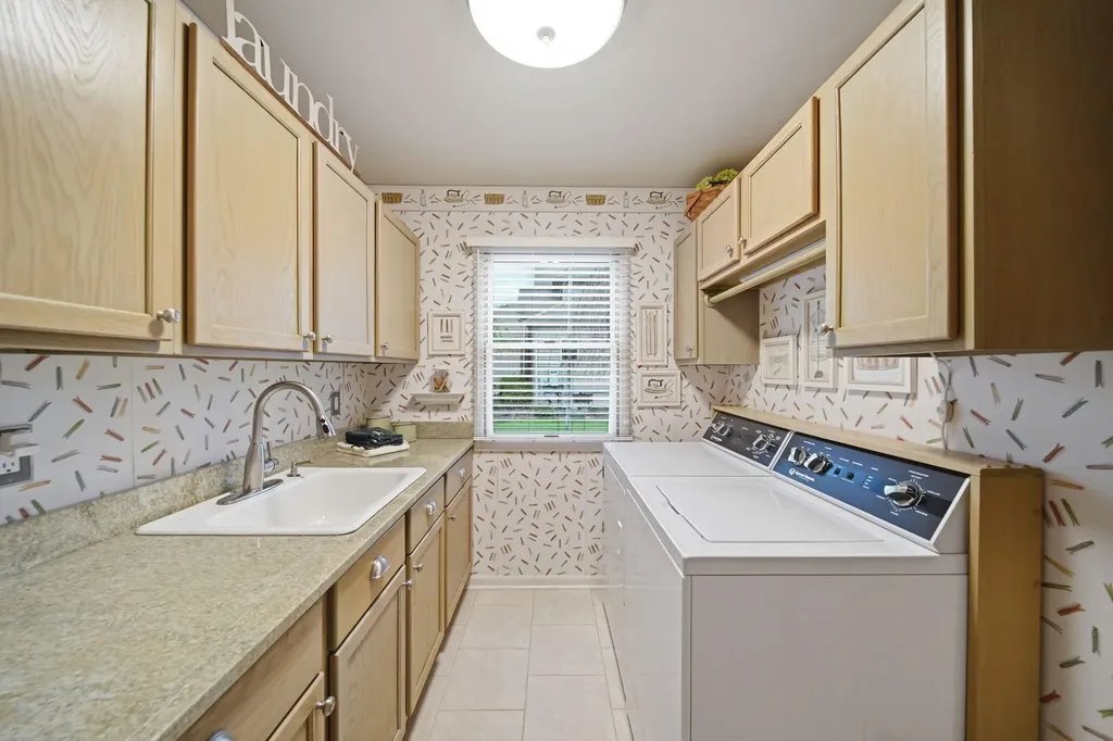 5040 Grande View Lane Summit Township MI 49201