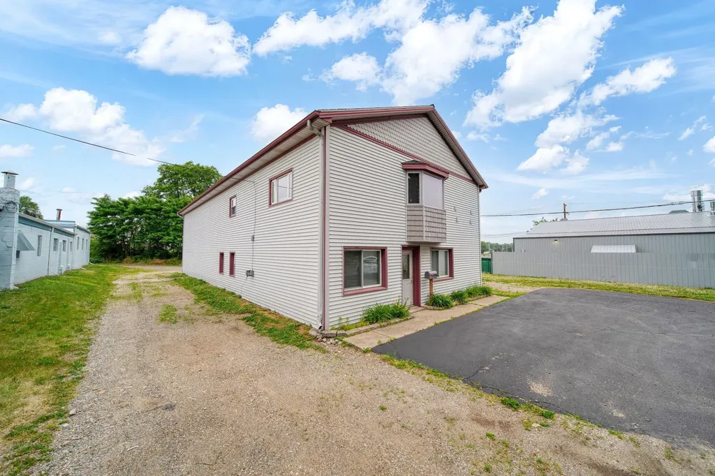1716 Wildwood Avenue Blackman Charter Township MI 49202