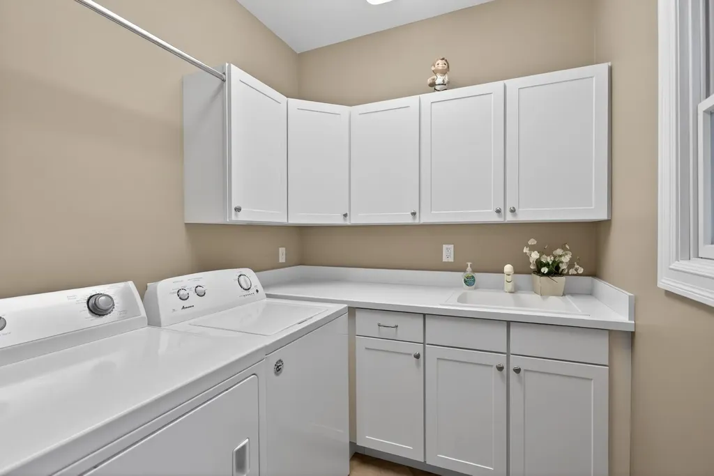 3175 Rockingham Way Road Summit Township MI 49203