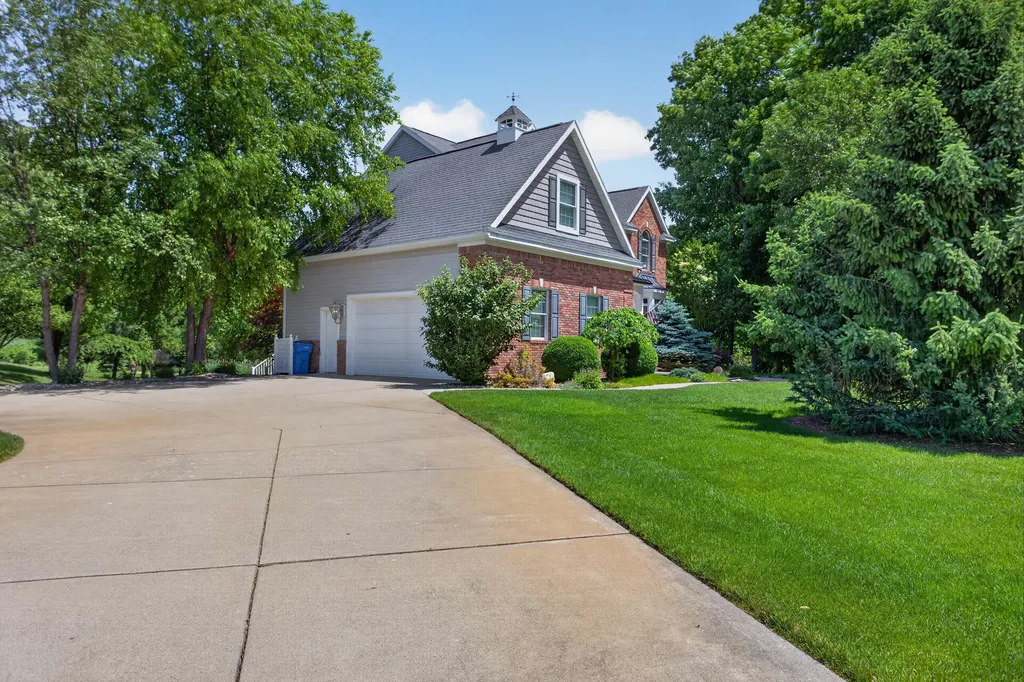 3175 Rockingham Way Road Summit Township MI 49203