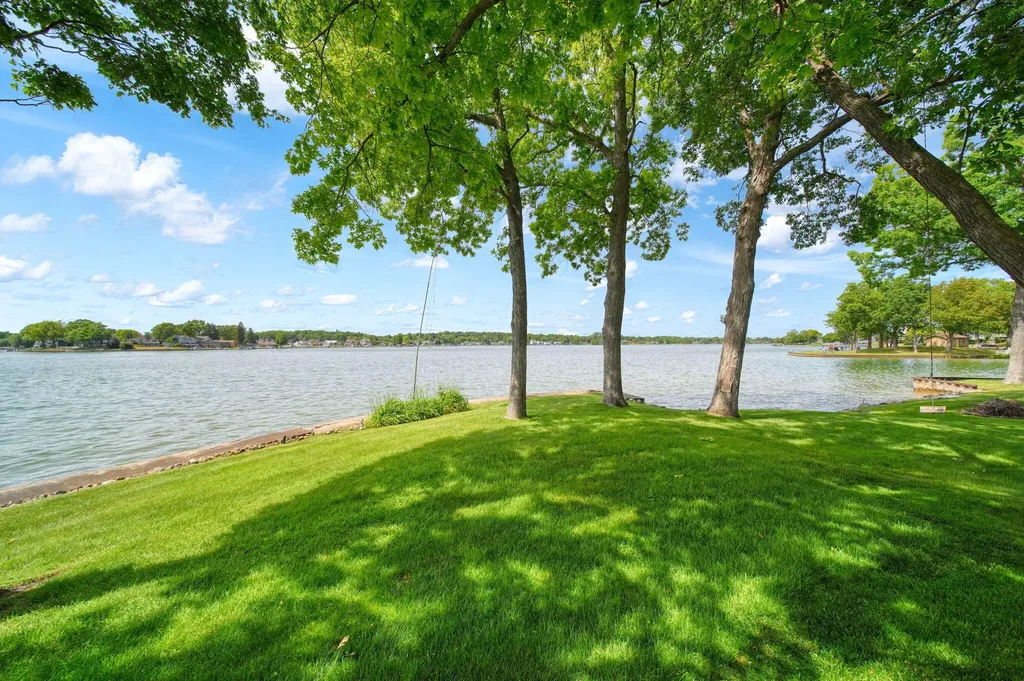 188 Hawthorne Drive Columbia Township MI 49230