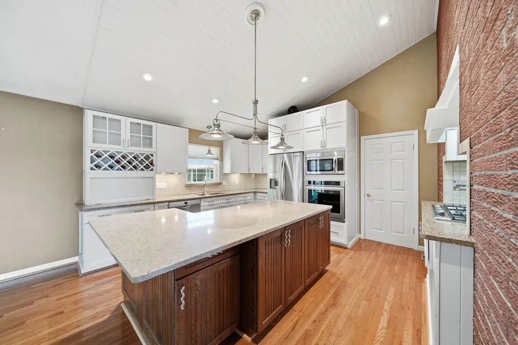 188 Hawthorne Drive Columbia Township MI 49230