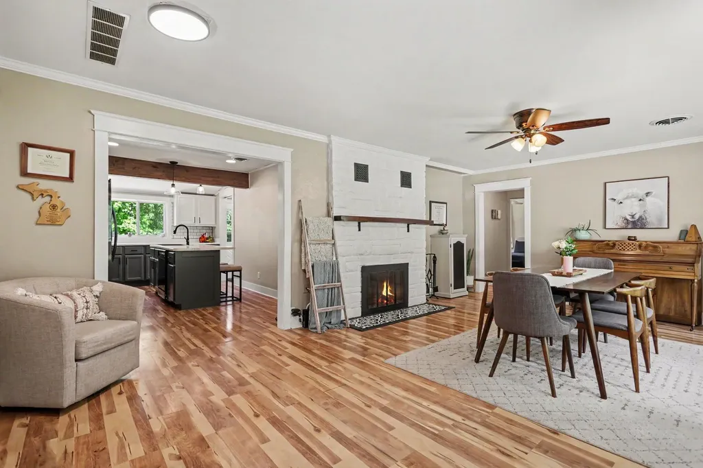 735 Lyon Lake Road Fredonia Township MI 49068