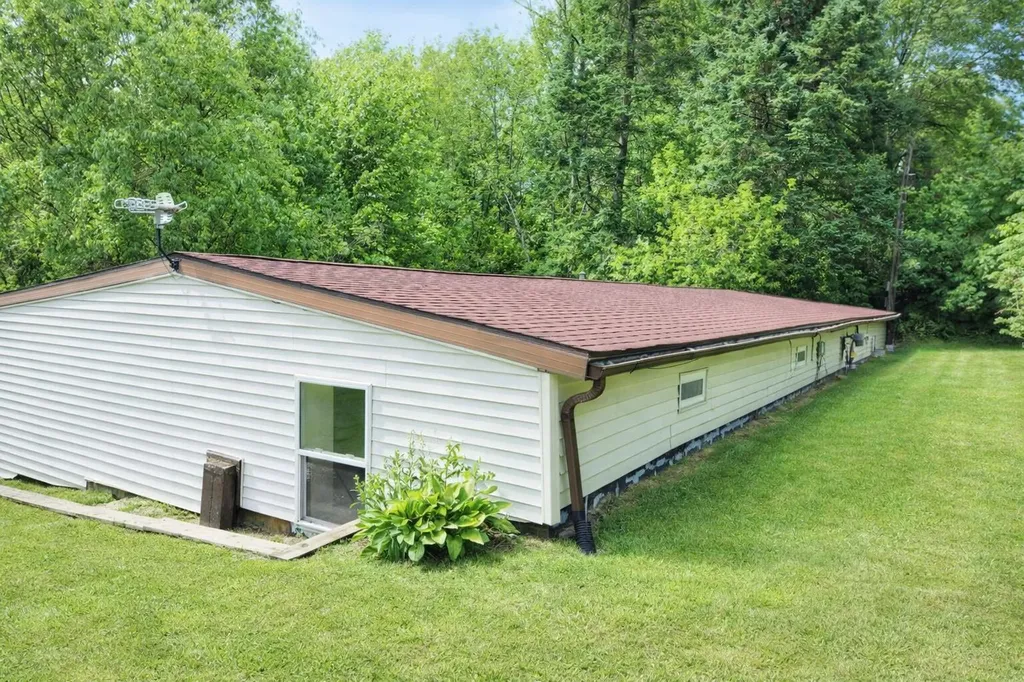 3640 Saint Luke Drive Blackman Charter Township MI 49201
