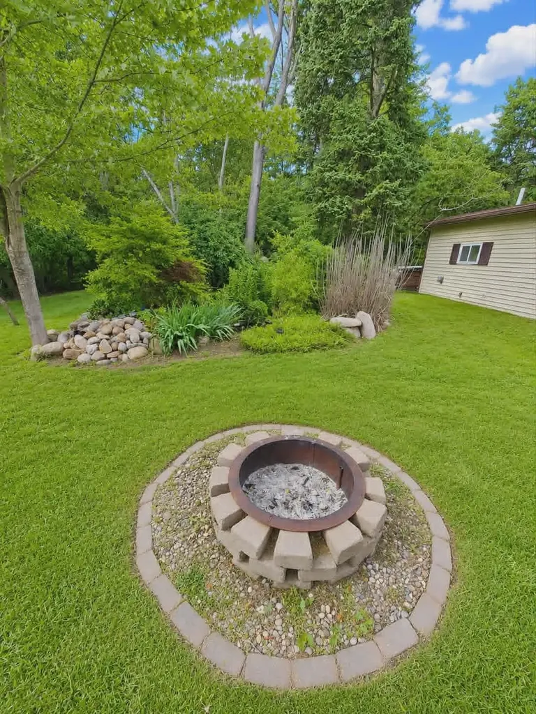 3640 Saint Luke Drive Blackman Charter Township MI 49201