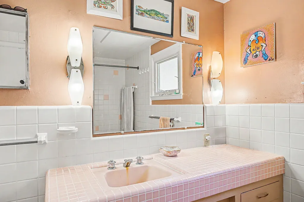 8565 Oakwood Court Napoleon Township MI 49201