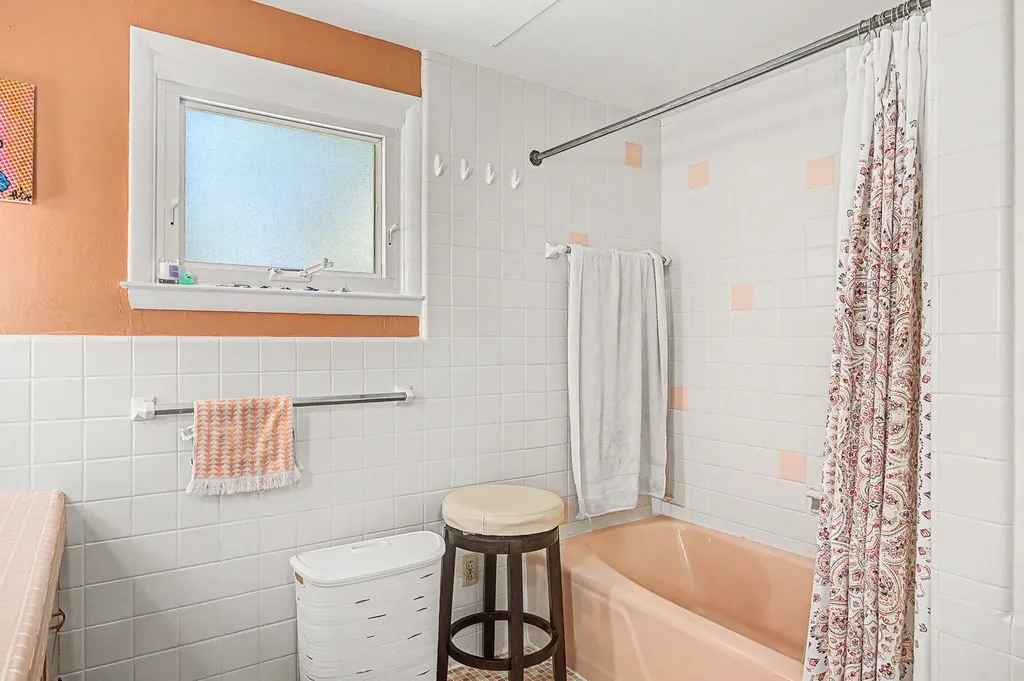 8565 Oakwood Court Napoleon Township MI 49201