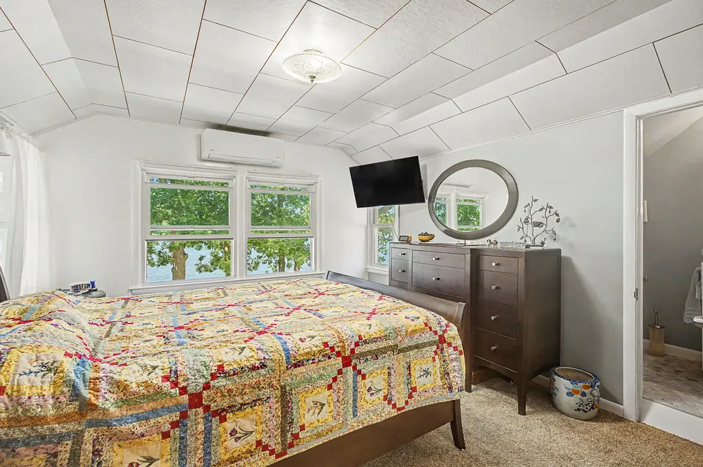 8565 Oakwood Court Napoleon Township MI 49201