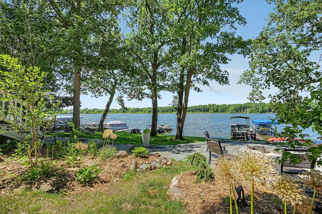 8565 Oakwood Court Napoleon Township MI 49201