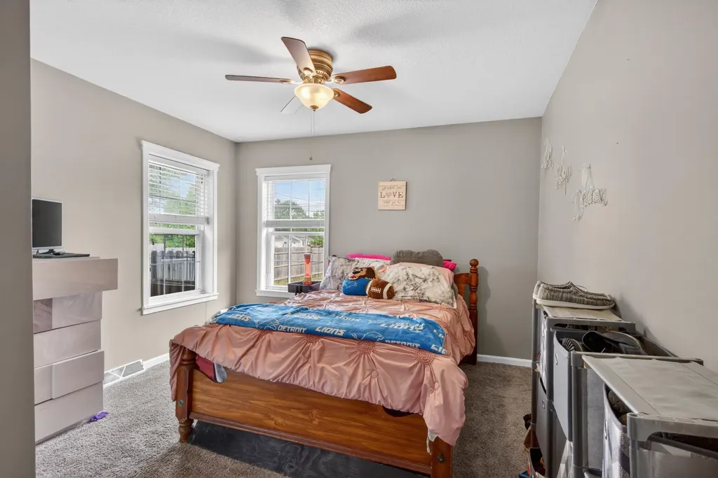 1990 Oak Leaf Drive Adrian Township MI 49221