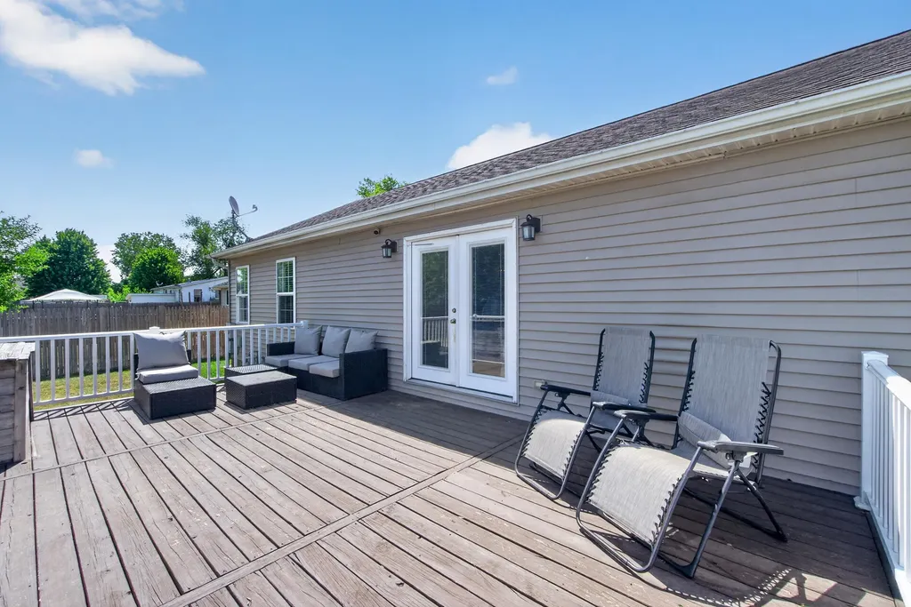 1990 Oak Leaf Drive Adrian Township MI 49221