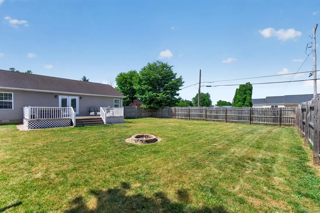 1990 Oak Leaf Drive Adrian Township MI 49221