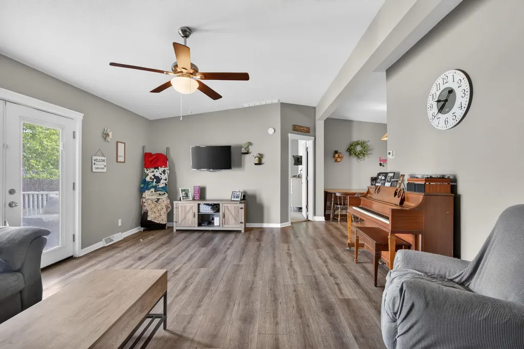 1990 Oak Leaf Drive Adrian Township MI 49221