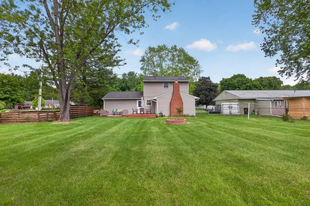3324 Blue Lane Summit Township MI 49203