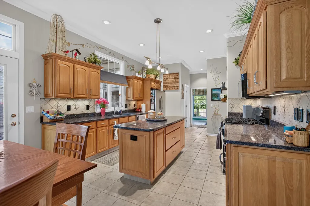4215 Aspen Way Blackman Charter Township MI 49201