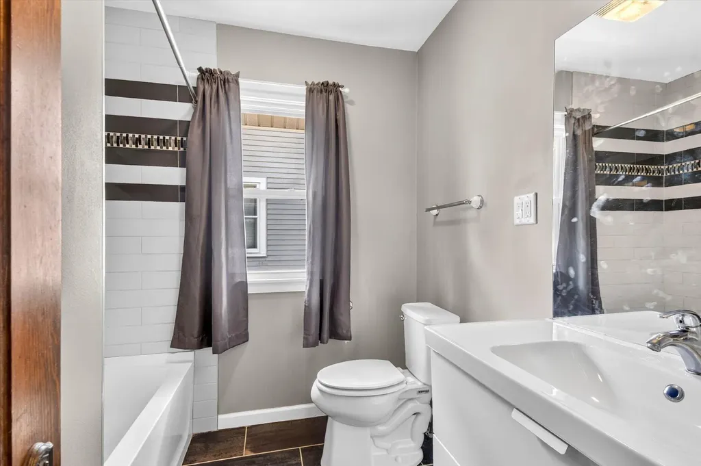 2815 Overhill Road Summit Township MI 49203