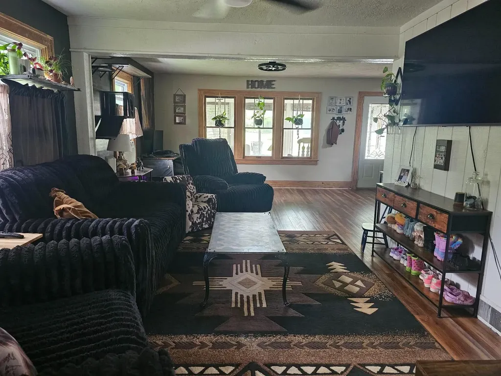 122 High Street Rives Township MI 49277