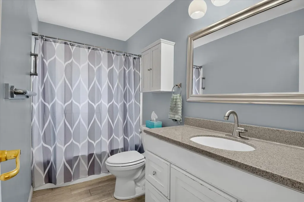 5605 Holly Drive Leoni Township MI 49201