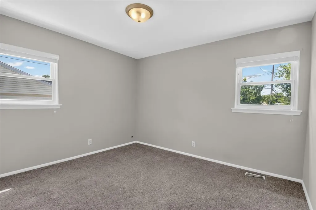 5605 Holly Drive Leoni Township MI 49201
