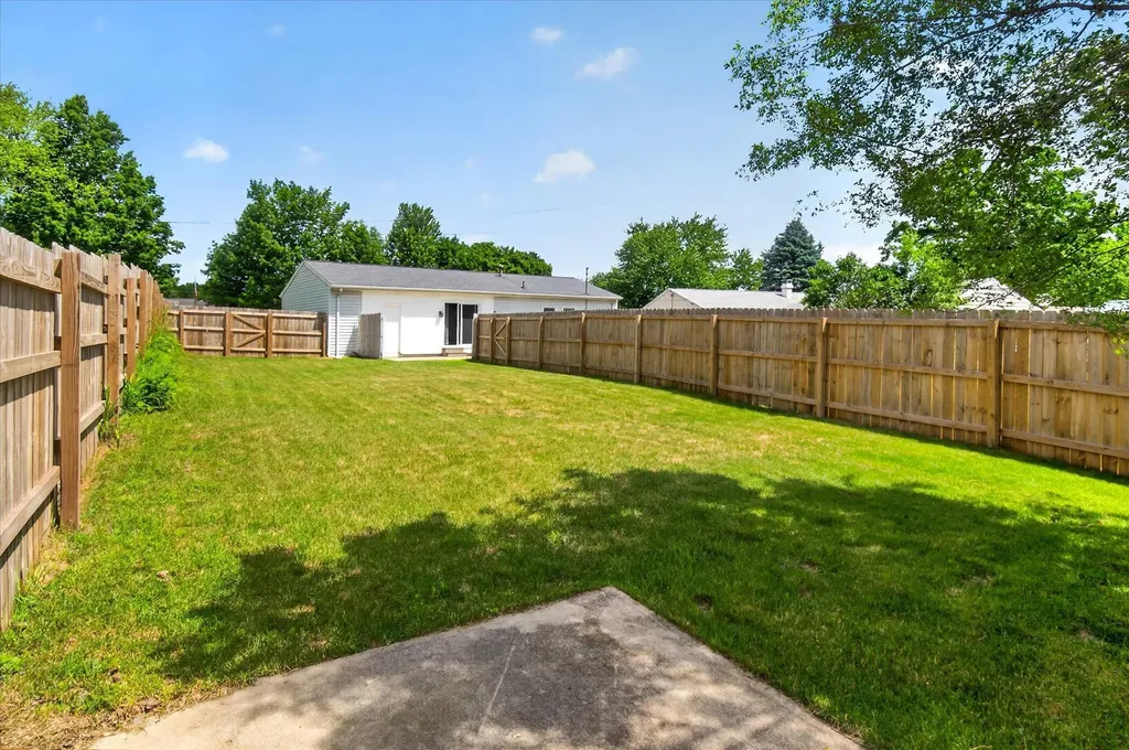 5605 Holly Drive Leoni Township MI 49201