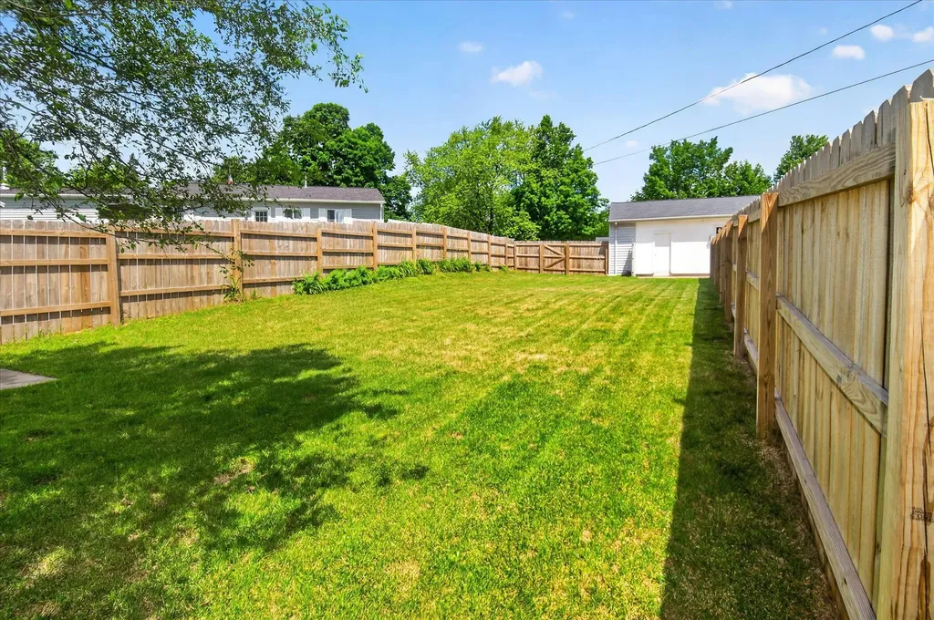 5605 Holly Drive Leoni Township MI 49201