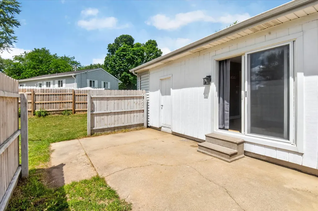 5605 Holly Drive Leoni Township MI 49201