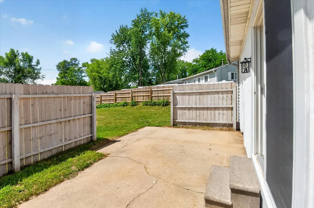 5605 Holly Drive Leoni Township MI 49201