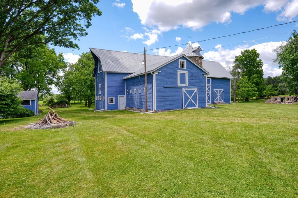 208 Glasgow Road Sandstone Township MI 49201