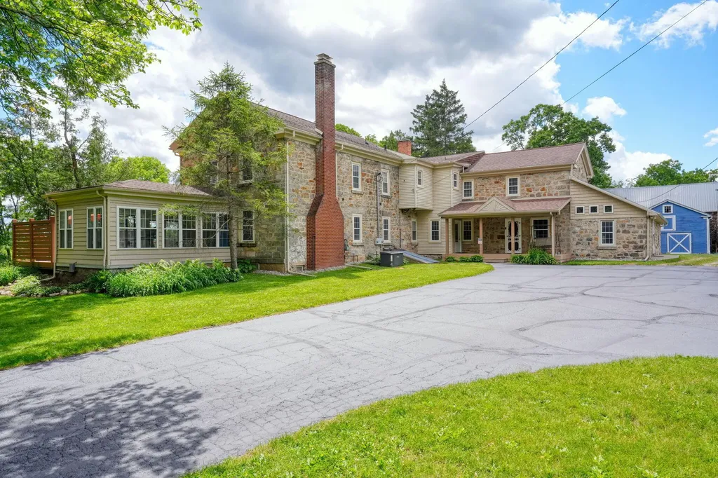 208 Glasgow Road Sandstone Township MI 49201