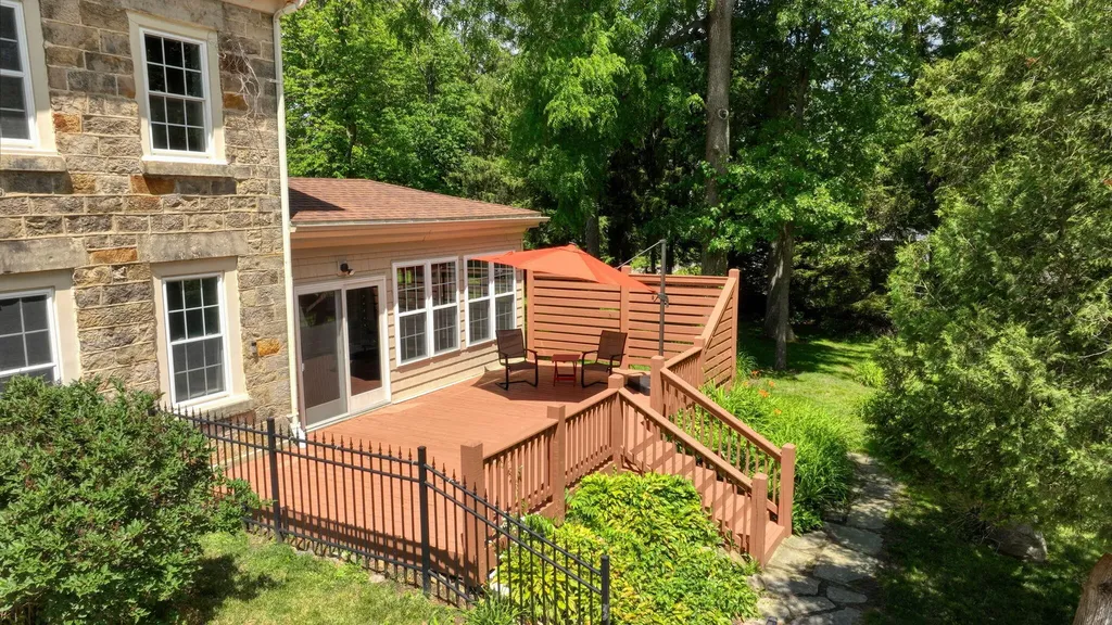208 Glasgow Road Sandstone Township MI 49201
