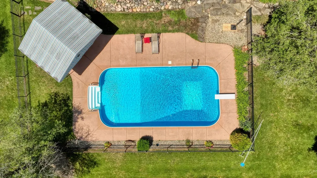 208 Glasgow Road Sandstone Township MI 49201