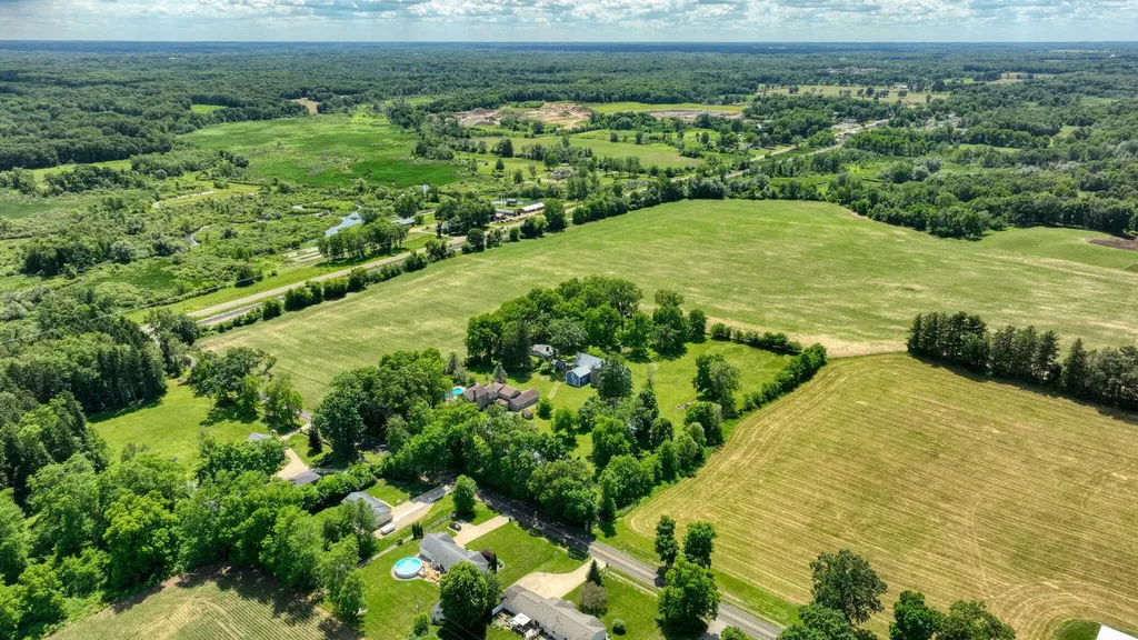 208 Glasgow Road Sandstone Township MI 49201