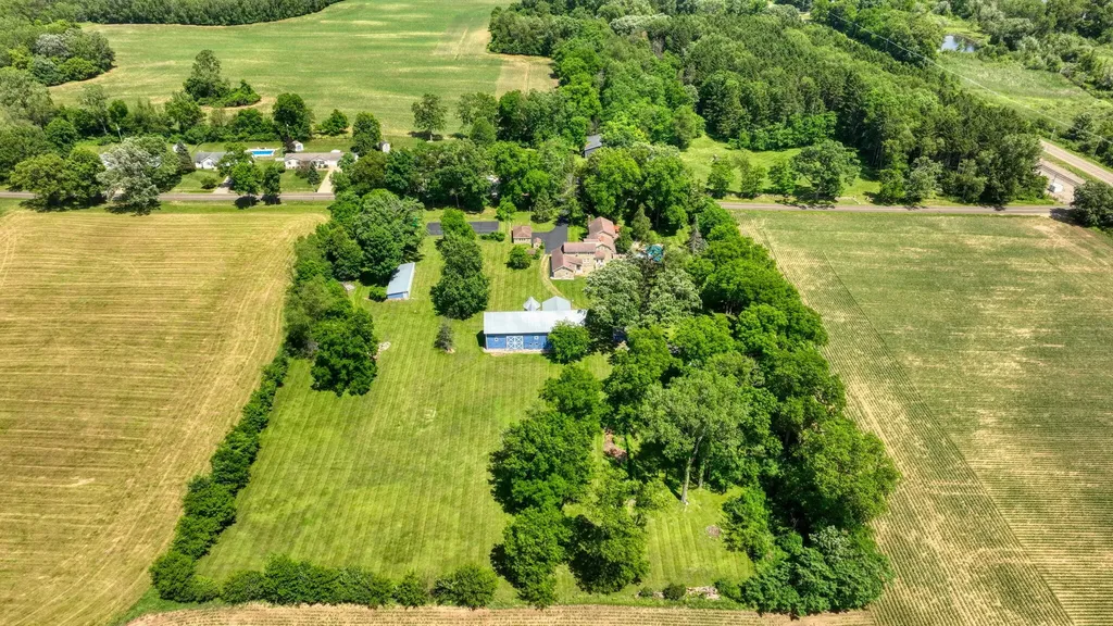 208 Glasgow Road Sandstone Township MI 49201