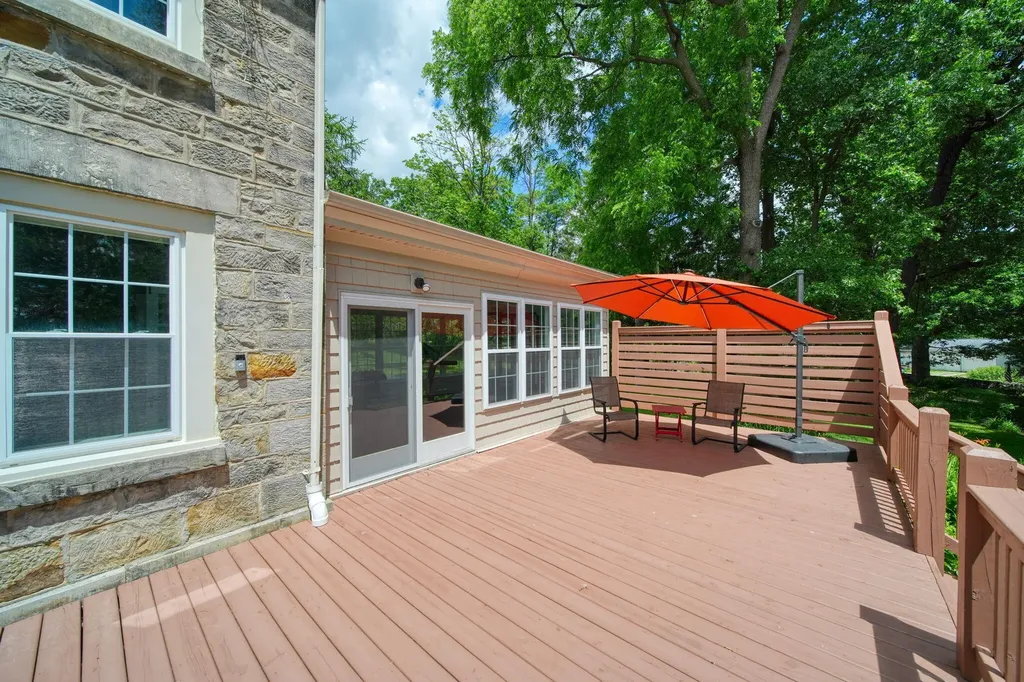 208 Glasgow Road Sandstone Township MI 49201