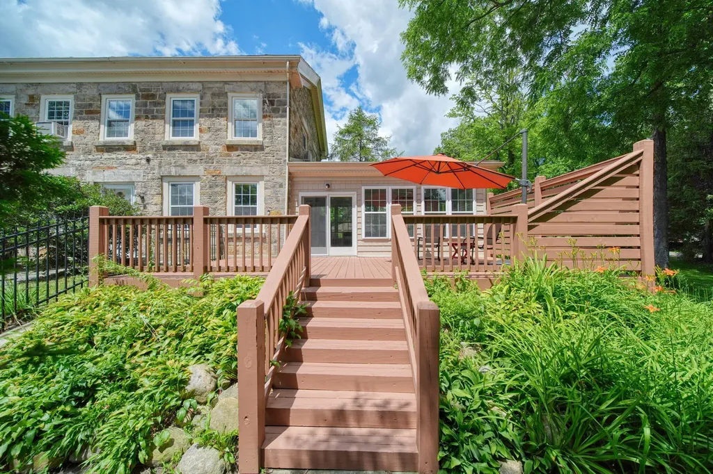 208 Glasgow Road Sandstone Township MI 49201